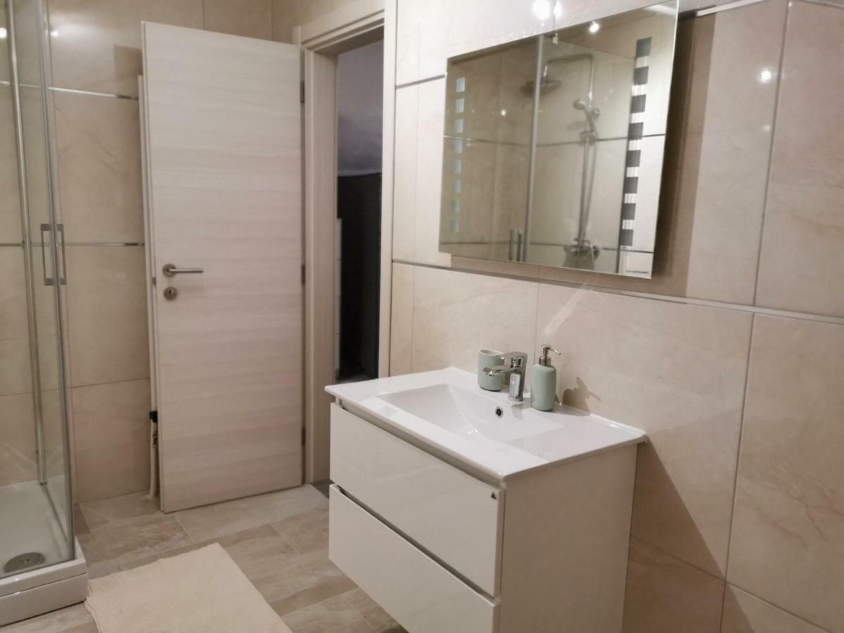 Vila Zdenka Apartman Novi Vinodolski Kültér fotó