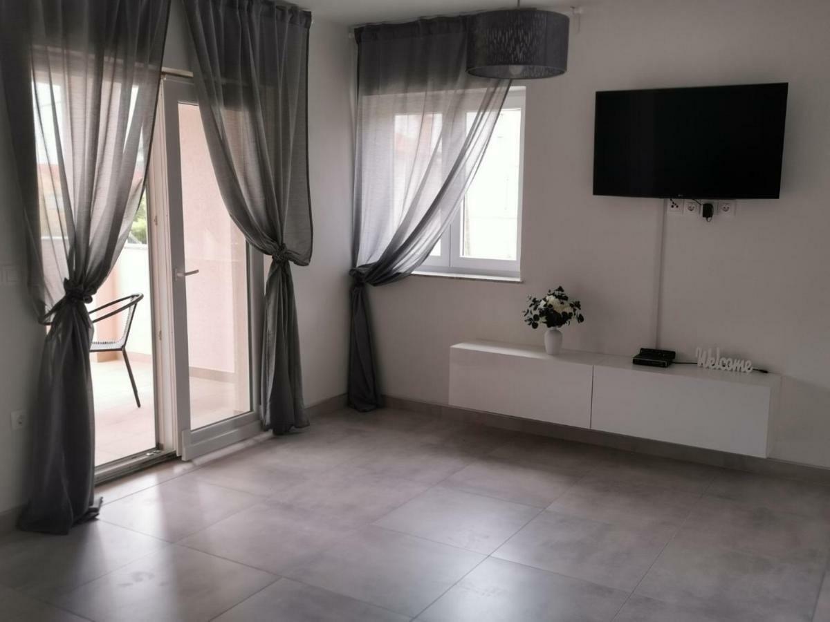 Vila Zdenka Apartman Novi Vinodolski Kültér fotó