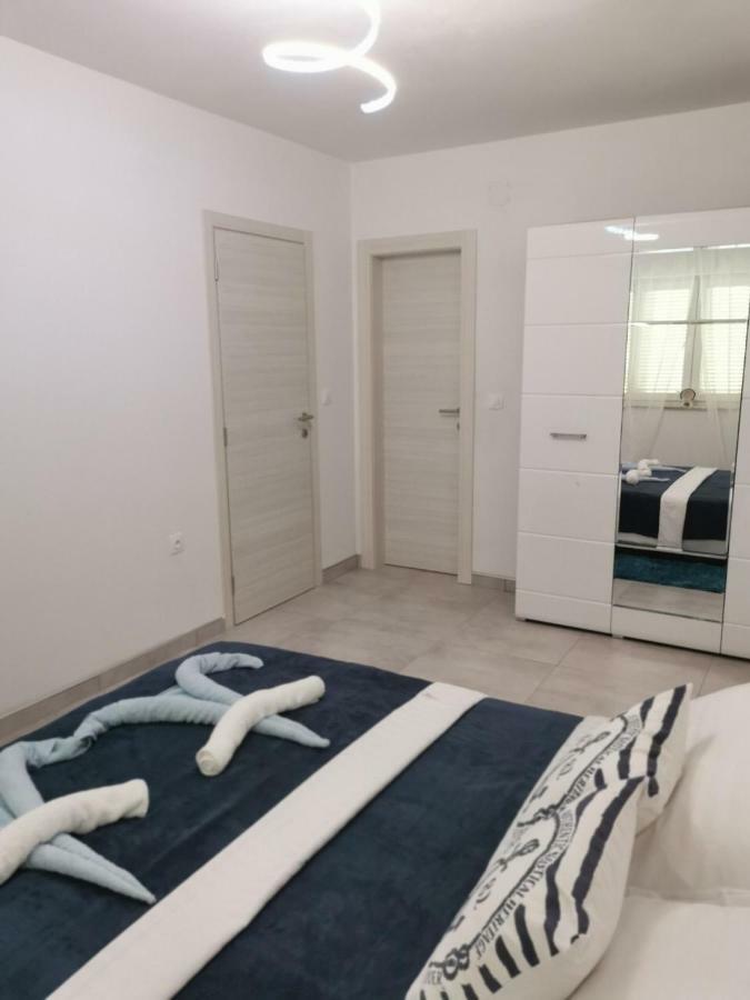 Vila Zdenka Apartman Novi Vinodolski Kültér fotó